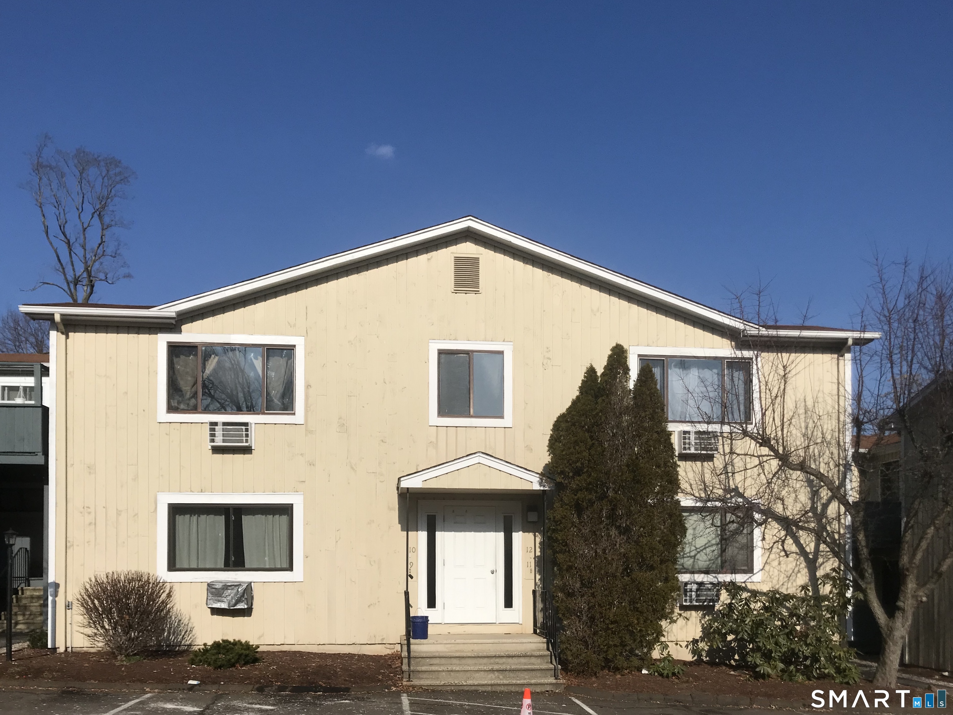60 Plainfield Avenue West Haven CT 06516