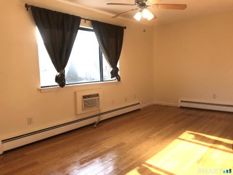 60 Plainfield Avenue West Haven CT 06516