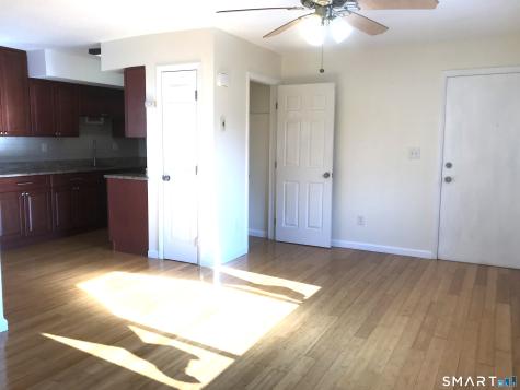 60 Plainfield Avenue West Haven CT 06516