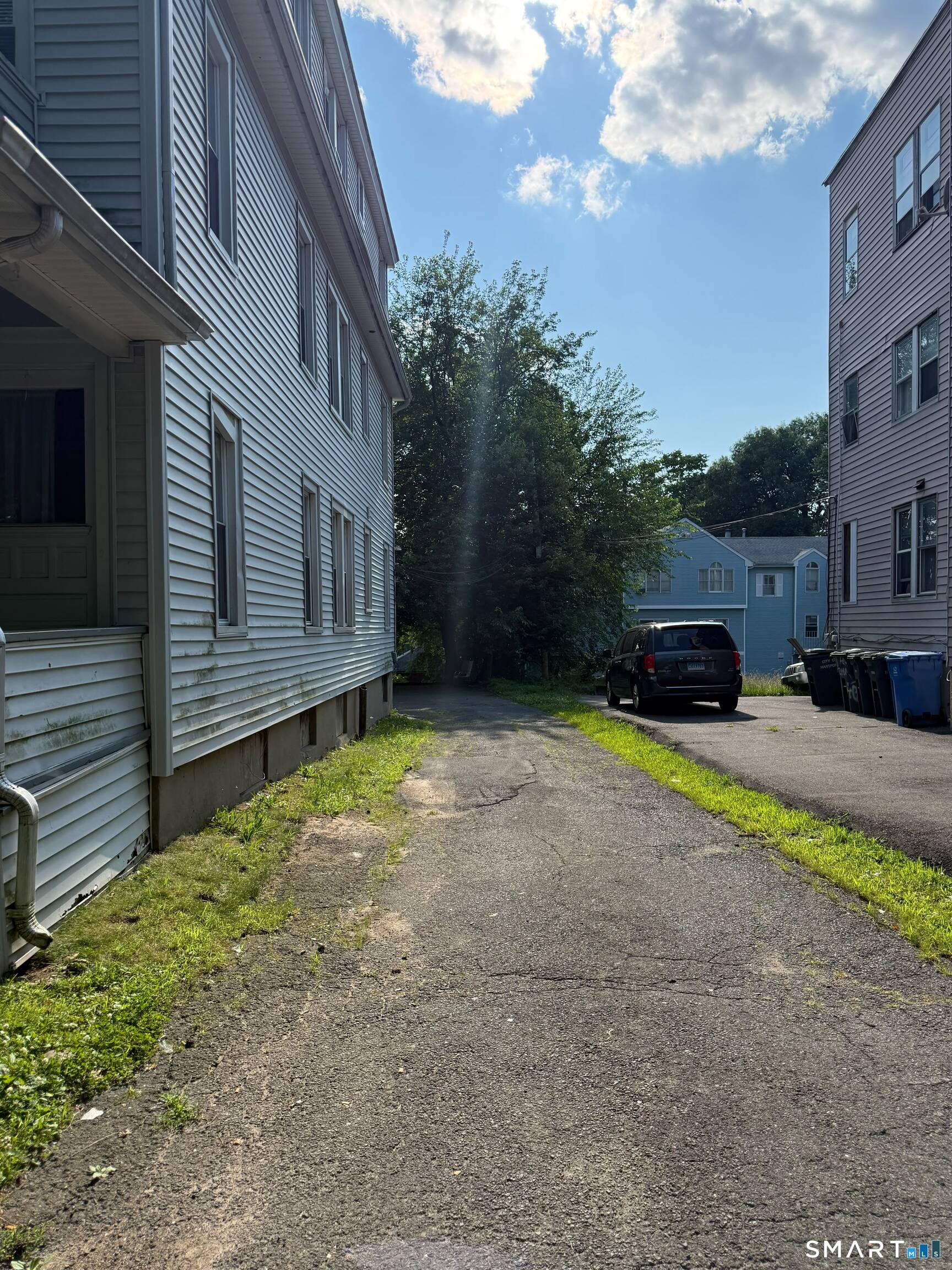 33-35 Zion Street Hartford CT 06106