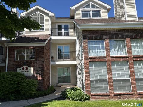 50 Carriage Crossing Lane Middletown CT 06457