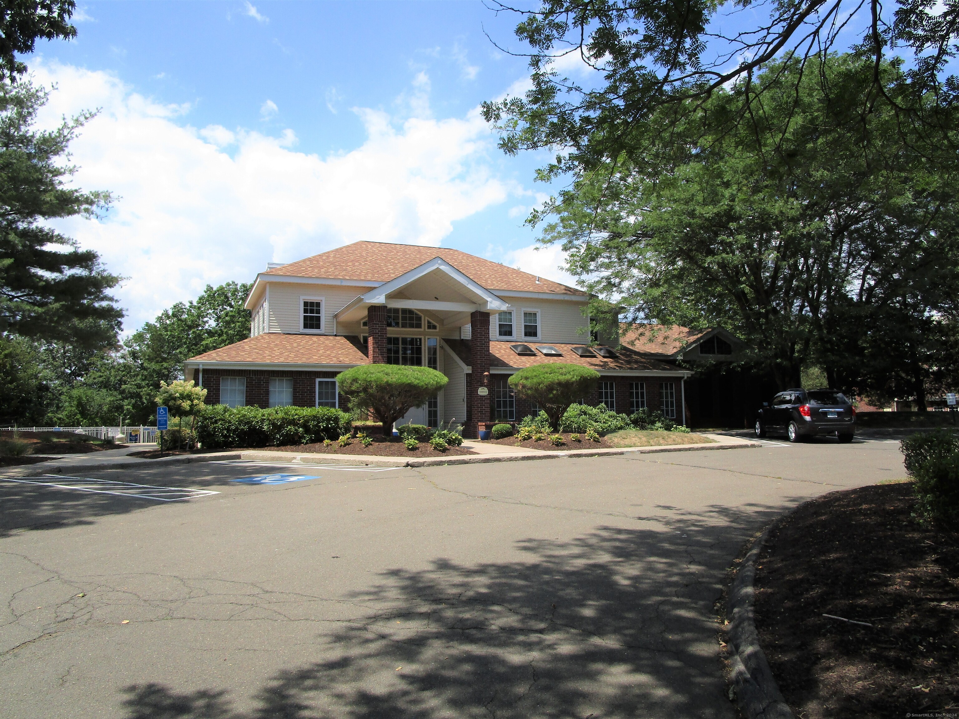 50 Carriage Crossing Lane Middletown CT 06457