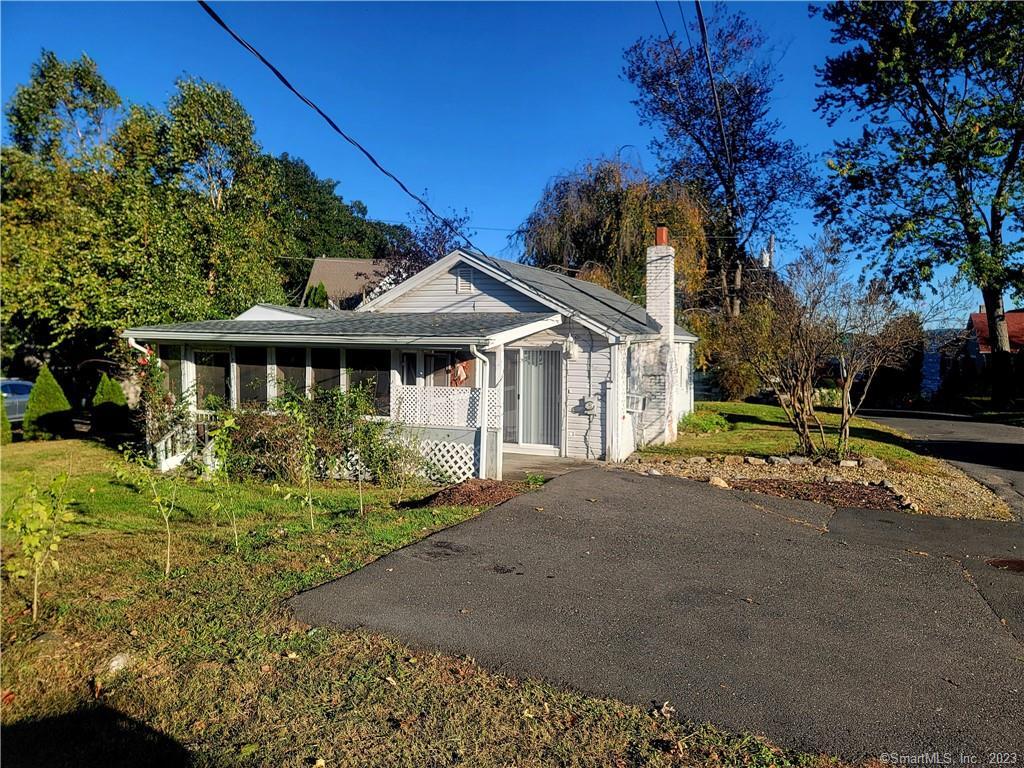 7 Circle Drive Danbury CT 06811