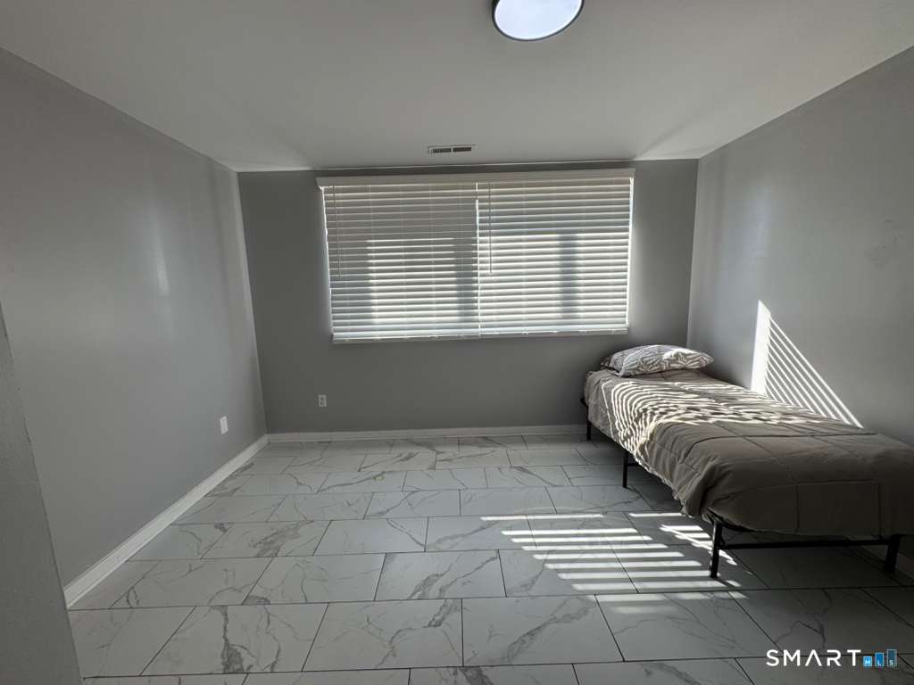 62 Coleman Street Bridgeport CT 06604