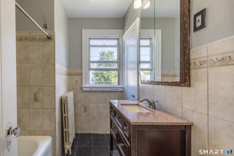 430 Blohm Street West Haven CT 06516