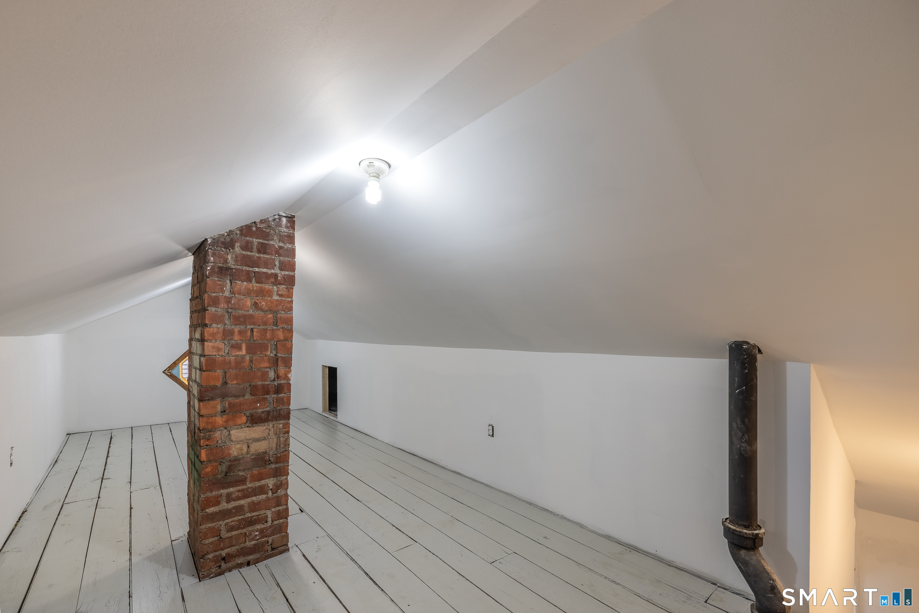 430 Blohm Street West Haven CT 06516