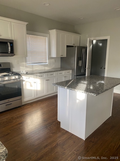 28 Mill Plain Road Branford CT 06405