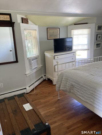 13 Sound View Heights Branford CT 06405