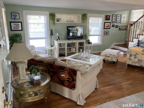 13 Sound View Heights Branford CT 06405