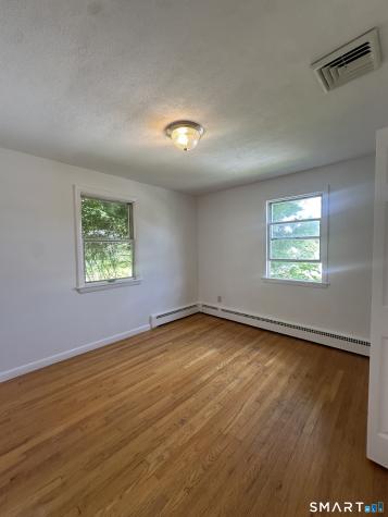 43 Glenview Avenue Waterbury CT 06708