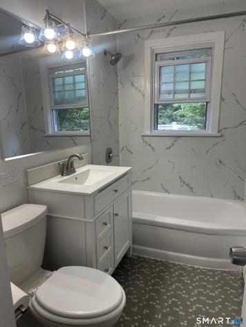 43 Glenview Avenue Waterbury CT 06708