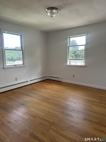 43 Glenview Avenue Waterbury CT 06708