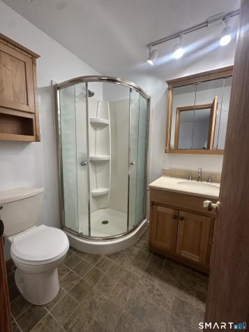 43 Glenview Avenue Waterbury CT 06708