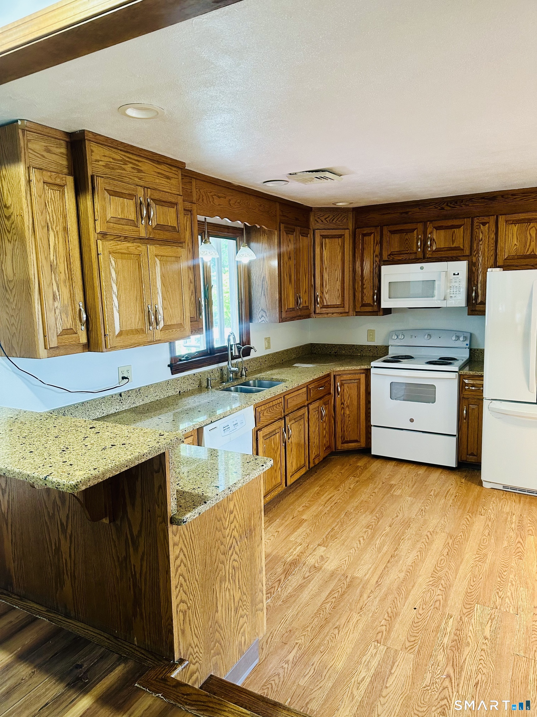 43 Glenview Avenue Waterbury CT 06708
