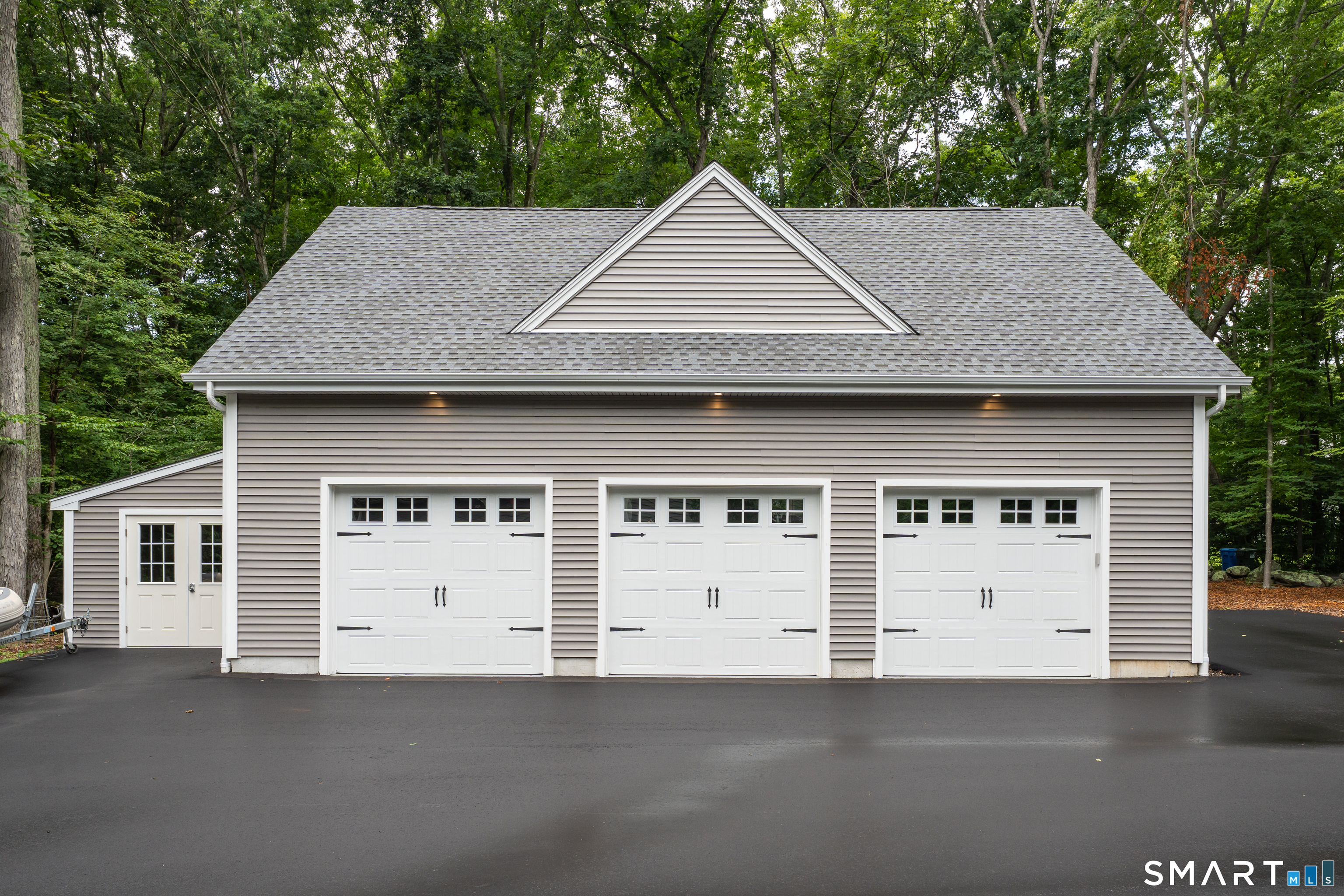 88 Orcutt Drive Guilford CT 06437