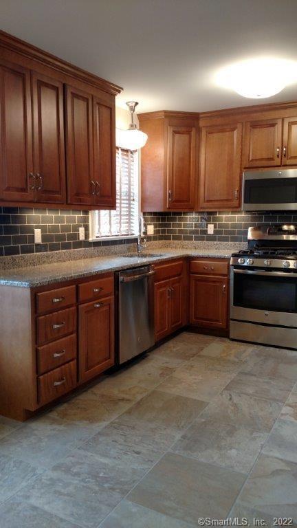 1 Hamilton Street New London CT 06320