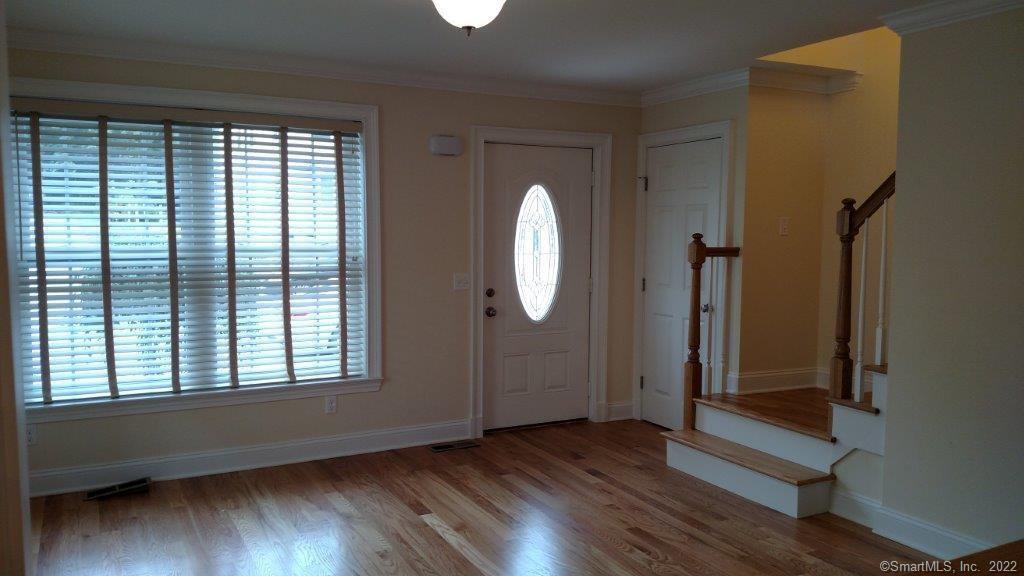 1 Hamilton Street New London CT 06320