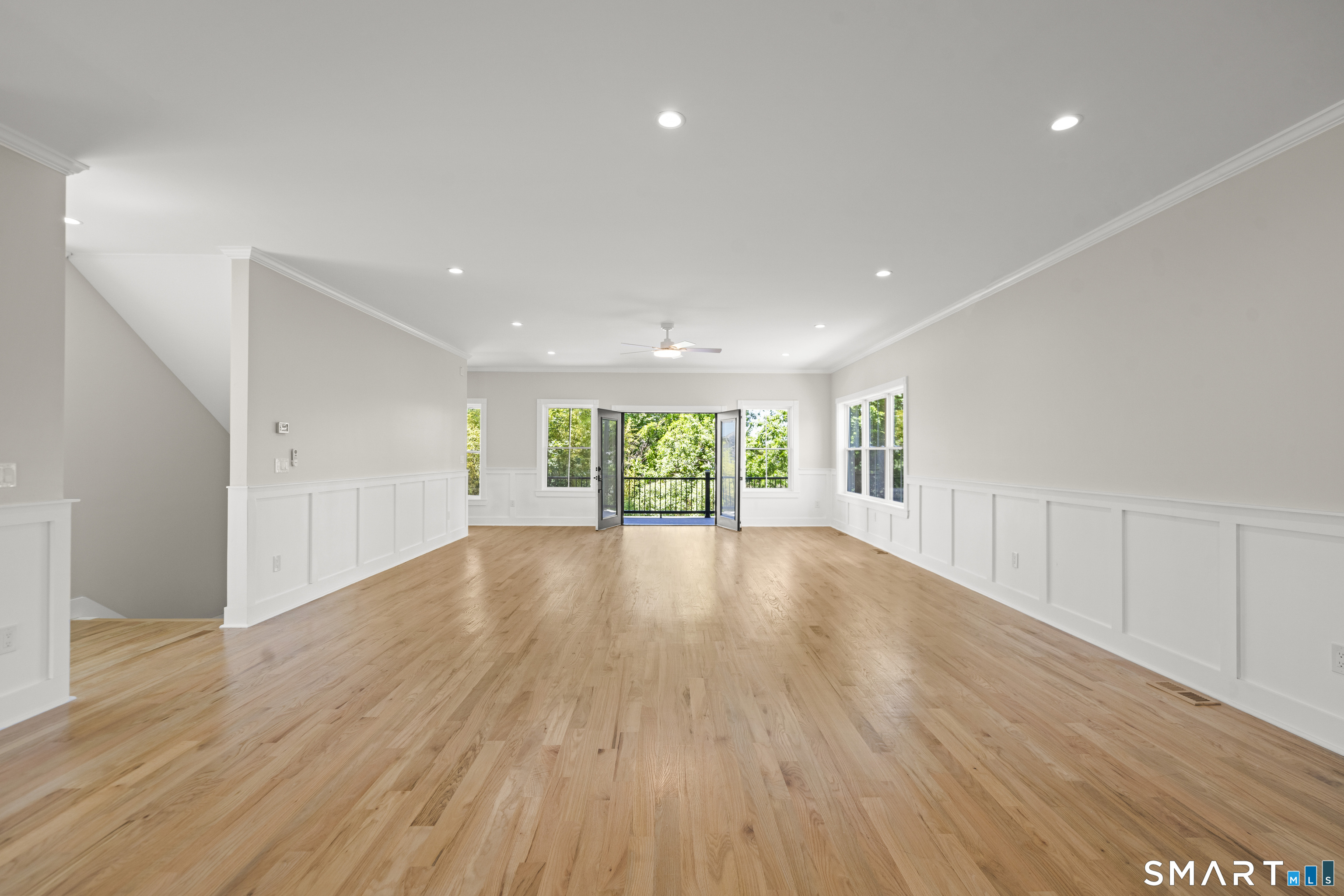 Milford CT, 3 Chestnut Street