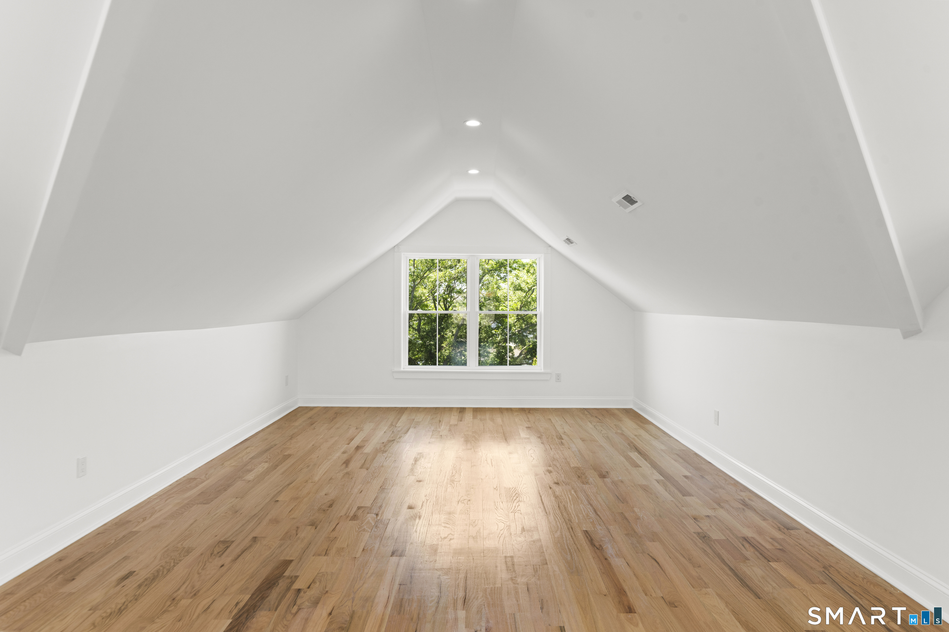 3 Chestnut Street Milford CT 06460