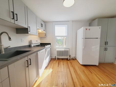 33 Holcomb Avenue Stamford CT 06906