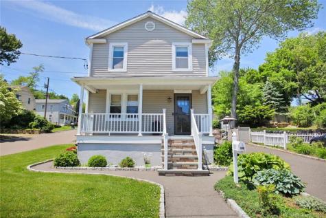 322 Castle Avenue Fairfield CT 06825