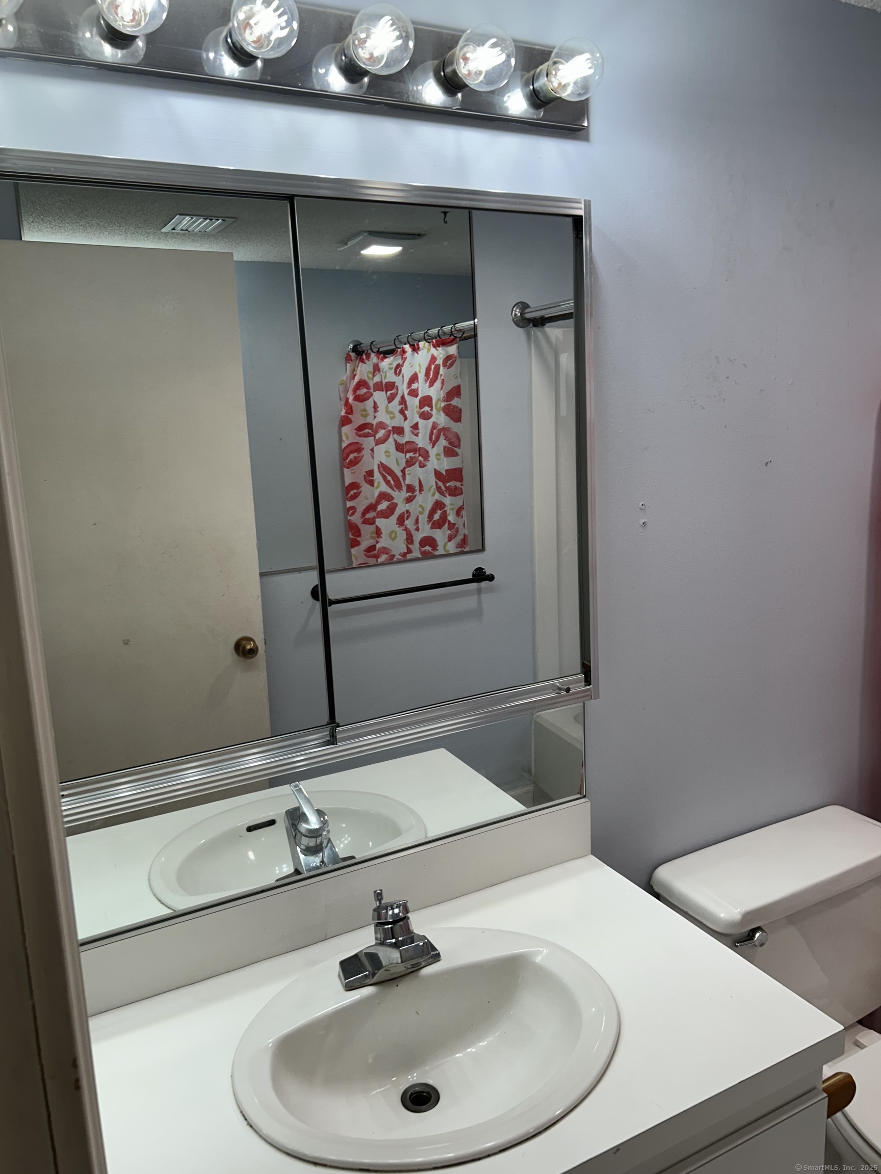 34 Essex Street Hartford CT 06114