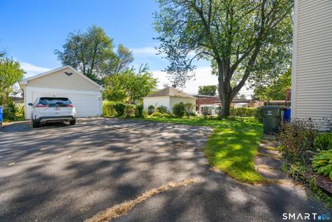 118 Cambridge Street West Hartford CT 06110