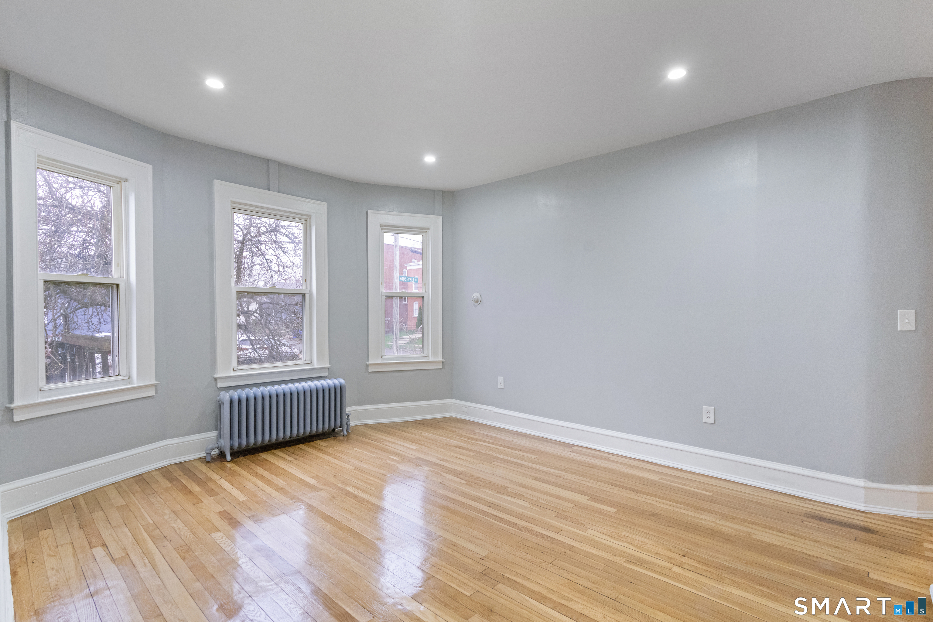 30-32 Fenwick Street Hartford CT 06114