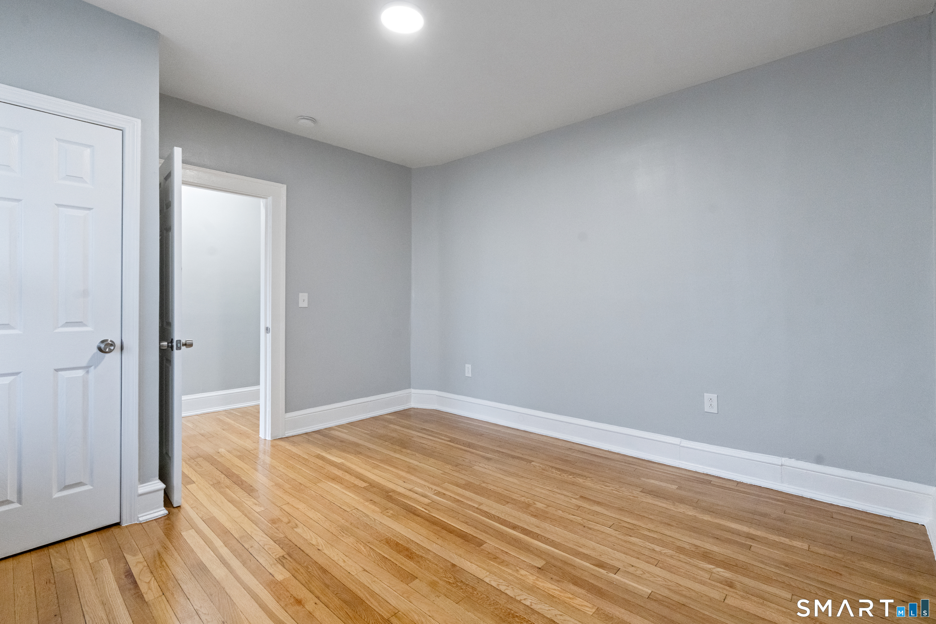 30-32 Fenwick Street Hartford CT 06114