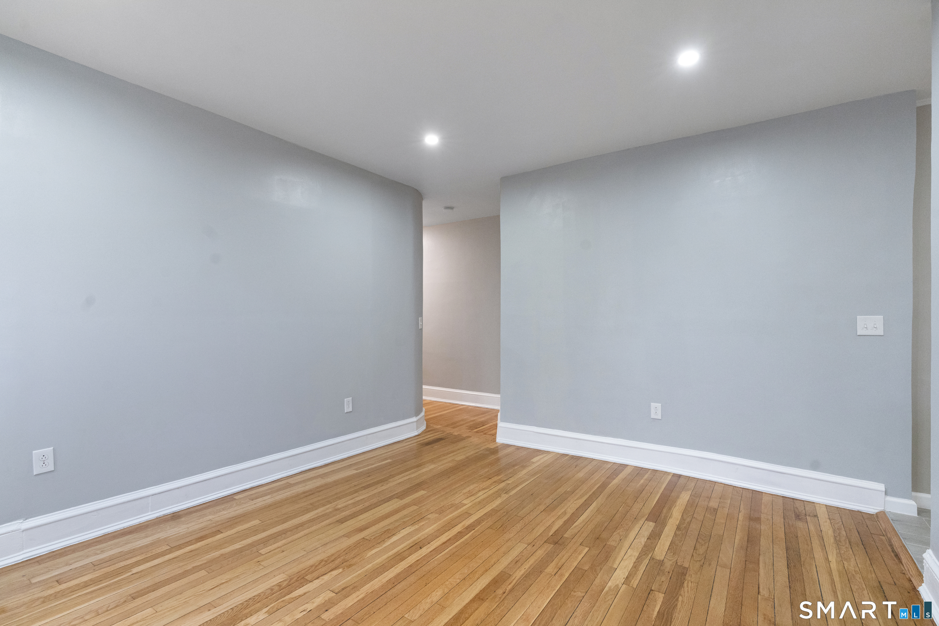 30-32 Fenwick Street Hartford CT 06114