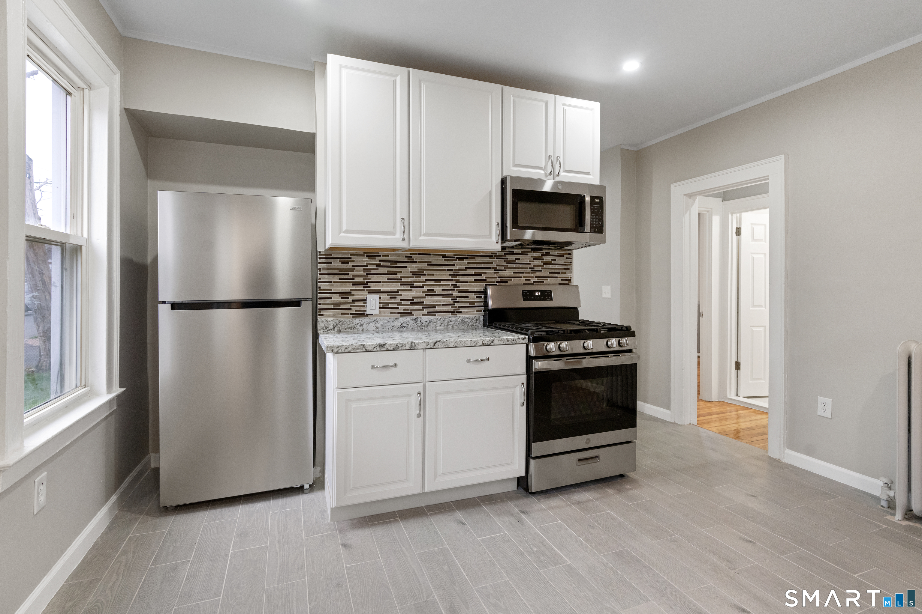 30-32 Fenwick Street Hartford CT 06114