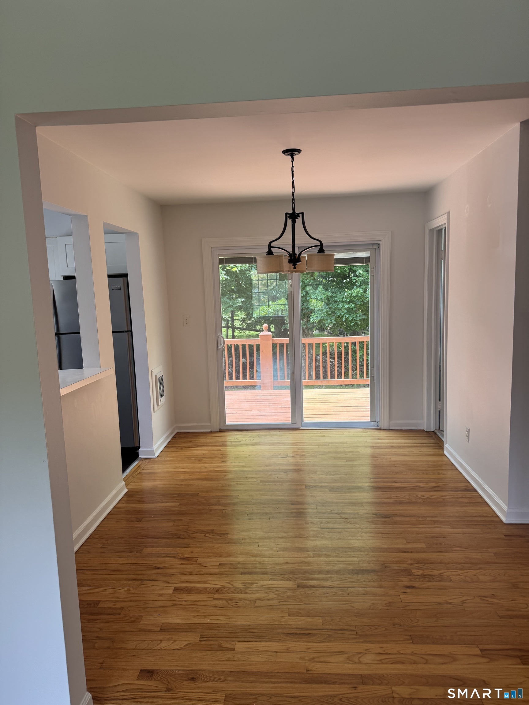 84 Parade Hill Road New Canaan CT 06840