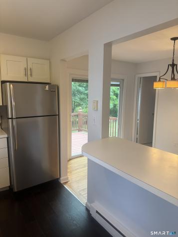 84 Parade Hill Road New Canaan CT 06840
