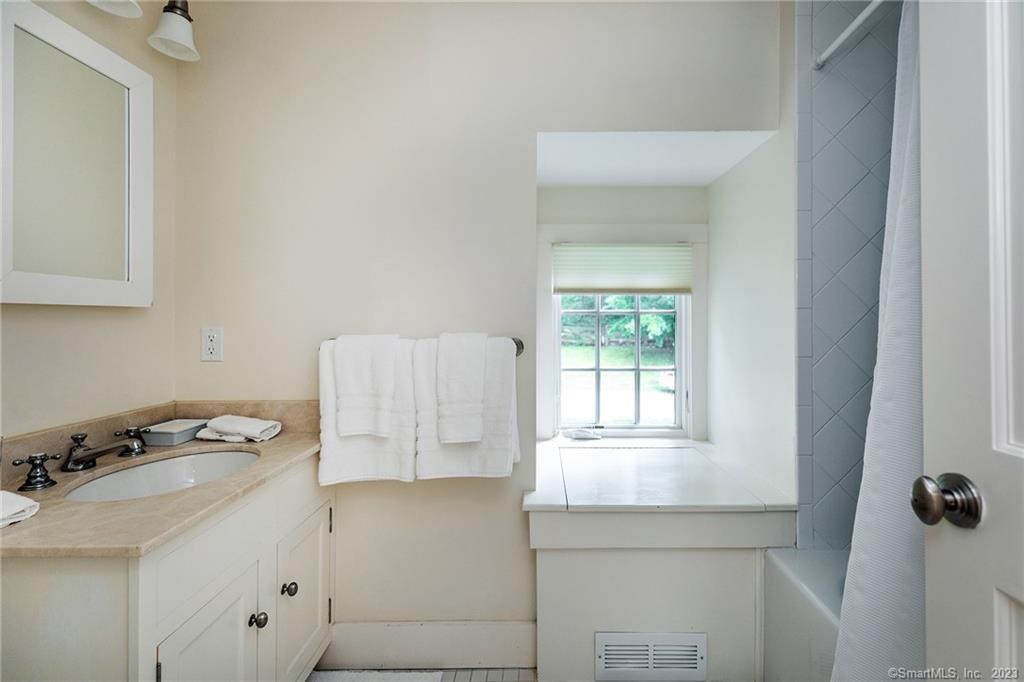 37 Turner Road Washington CT 06794