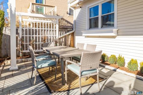 43 Woodland Street New Haven CT 06511