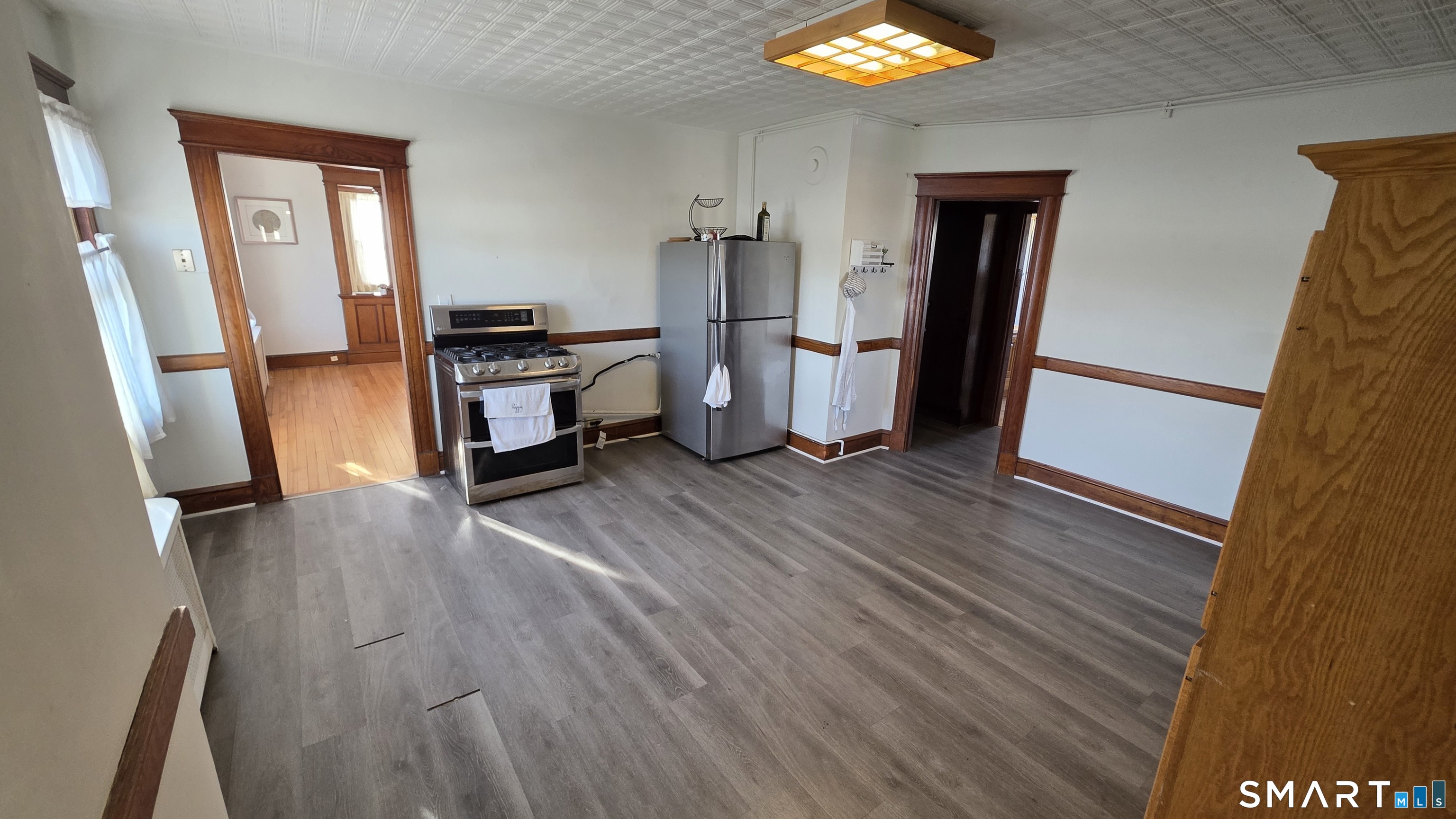 393 Highland Avenue Waterbury CT 06708