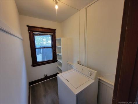 393 Highland Avenue Waterbury CT 06708