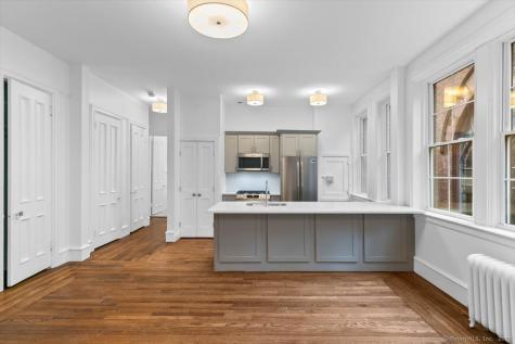 284 Orange Street New Haven CT 06510