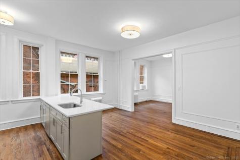 284 Orange Street New Haven CT 06510