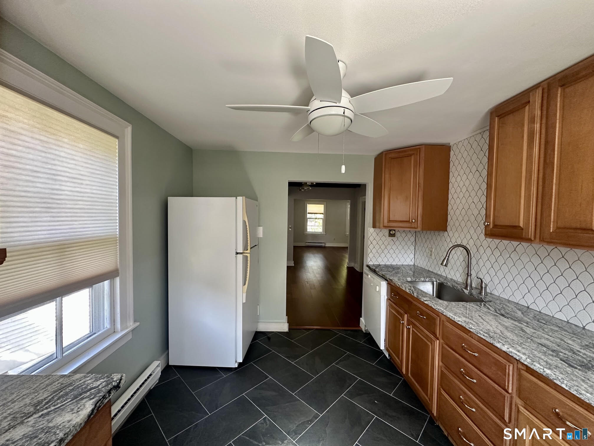 165 Whitfield Street Guilford CT 06437