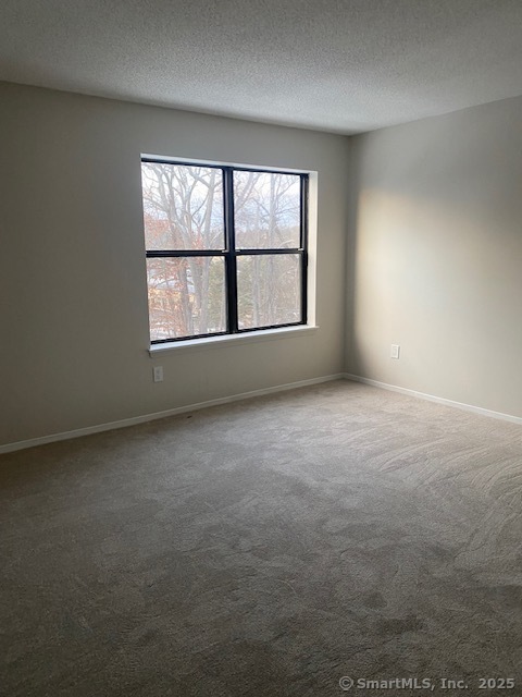 11 Liesl Lane Branford CT 06405