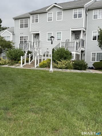 504 Watercourse Row Rocky Hill CT 06067