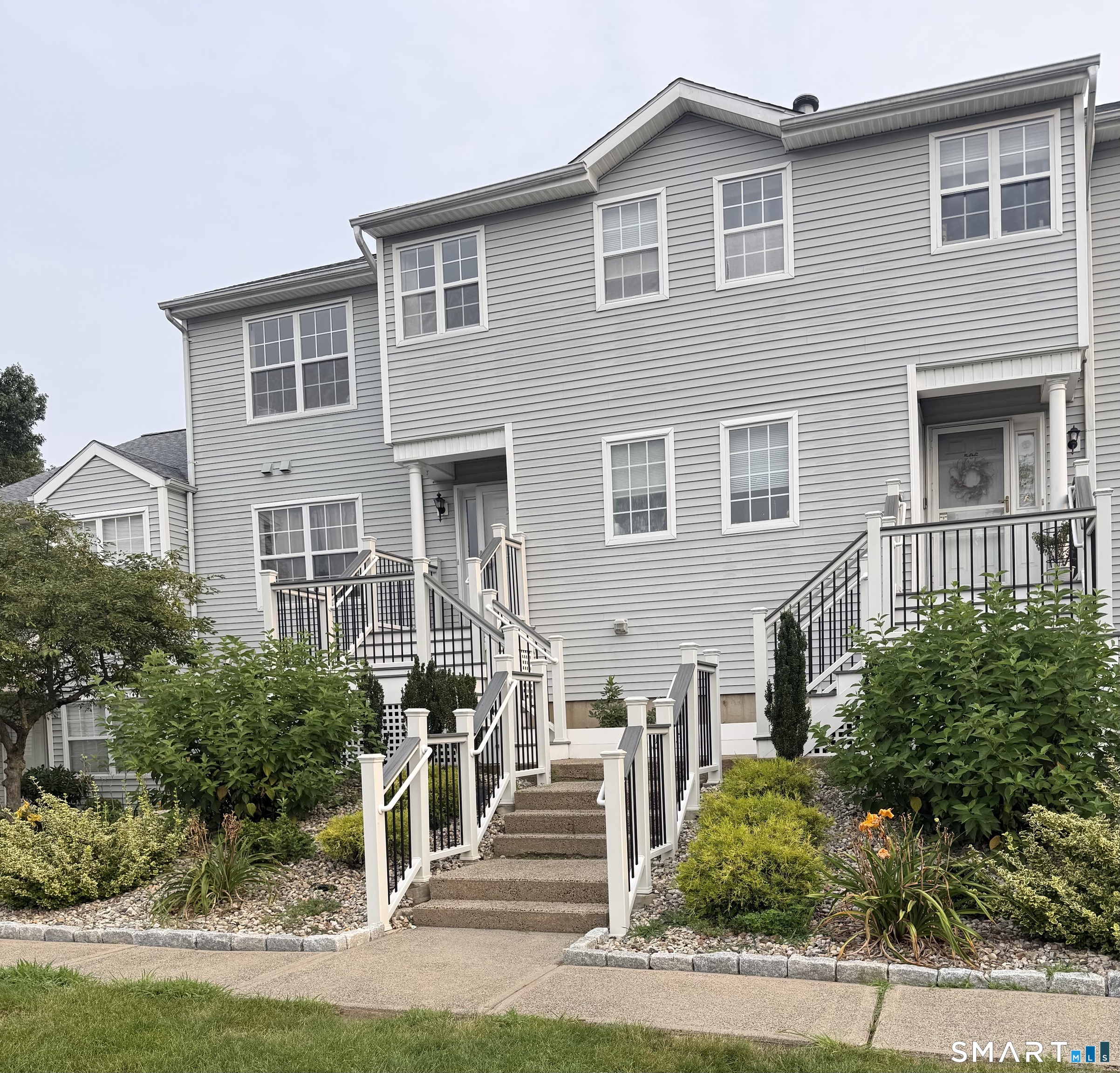 504 Watercourse Row Rocky Hill CT 06067