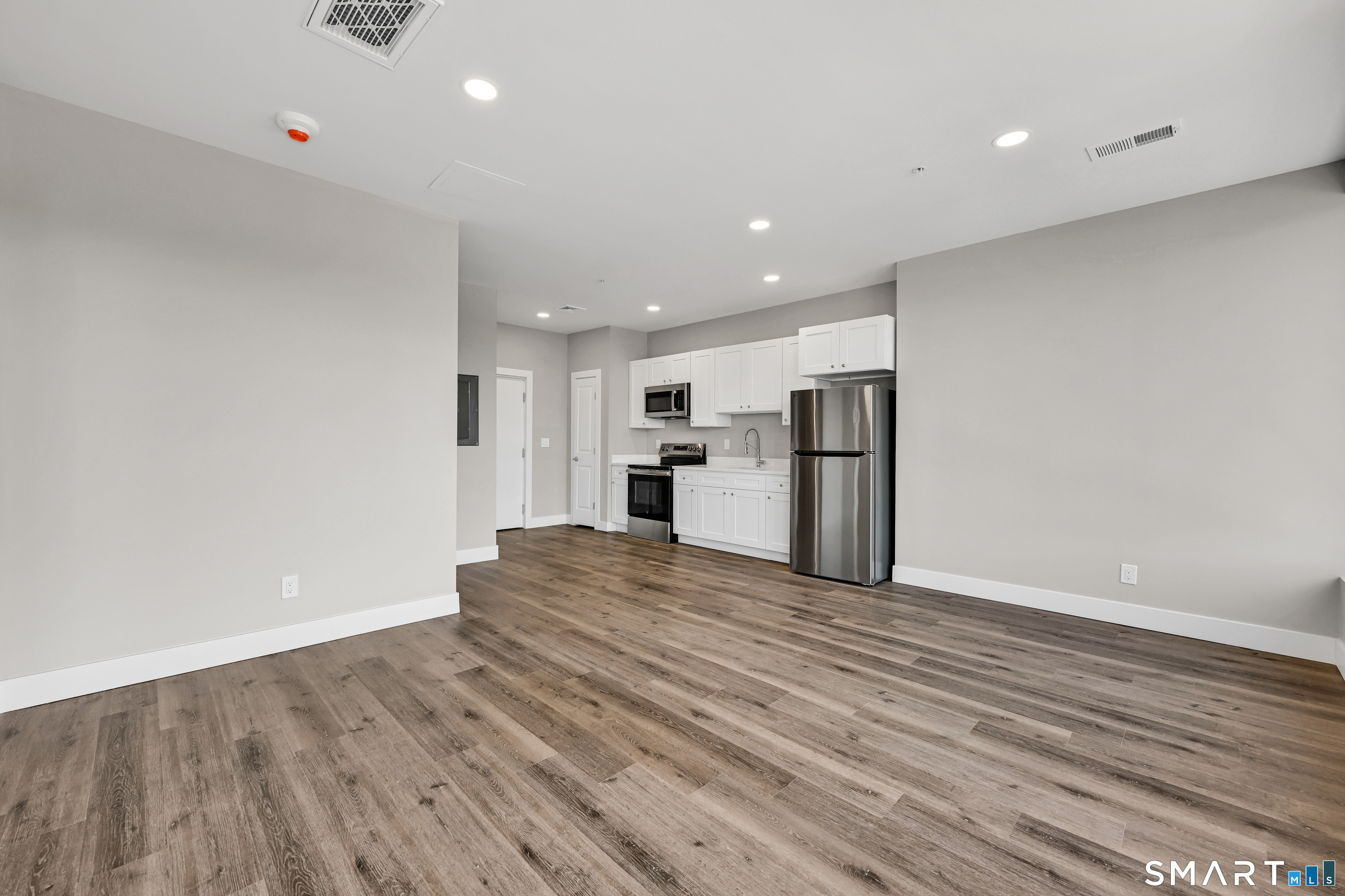 1 West Main Street Meriden CT 06451