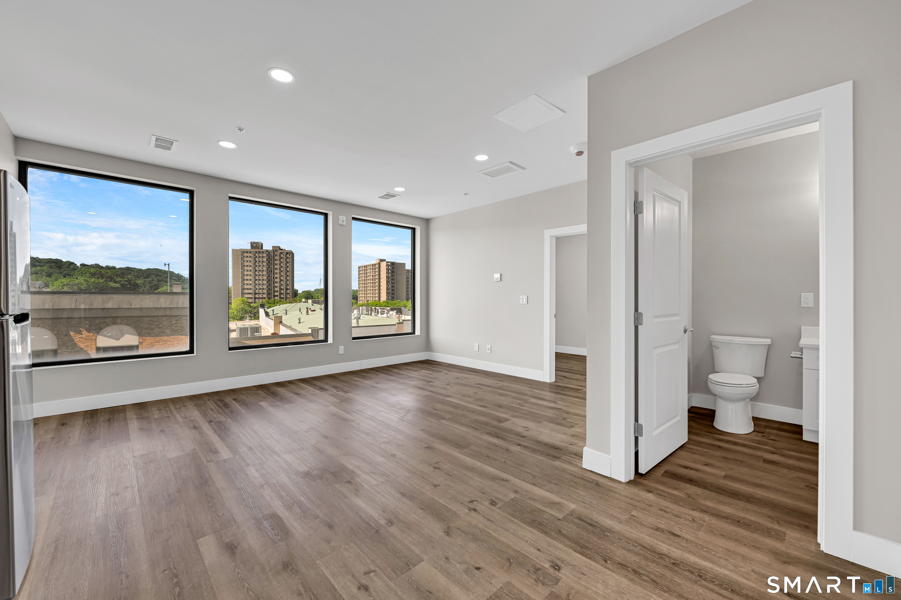 1 West Main Street Meriden CT 06451