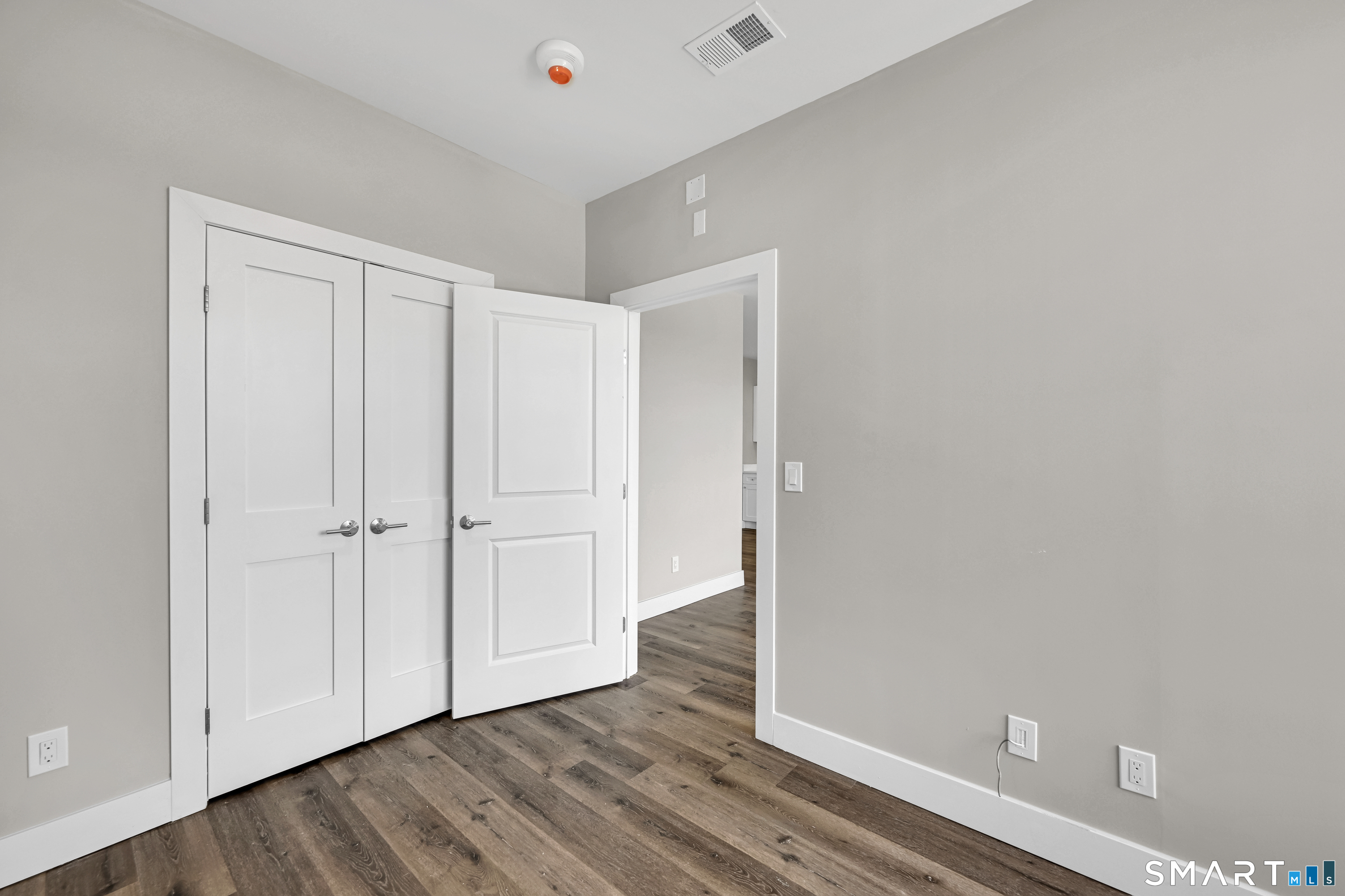 1 West Main Street Meriden CT 06451