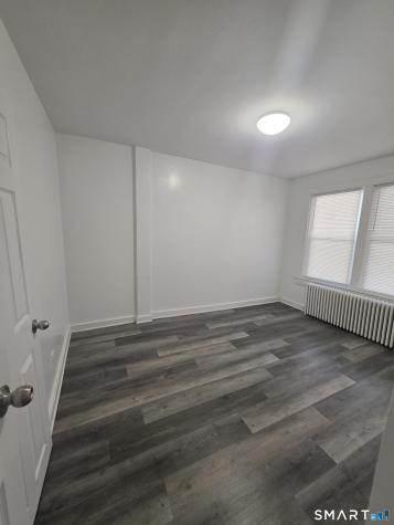8 Mannz Street Hartford CT 06114