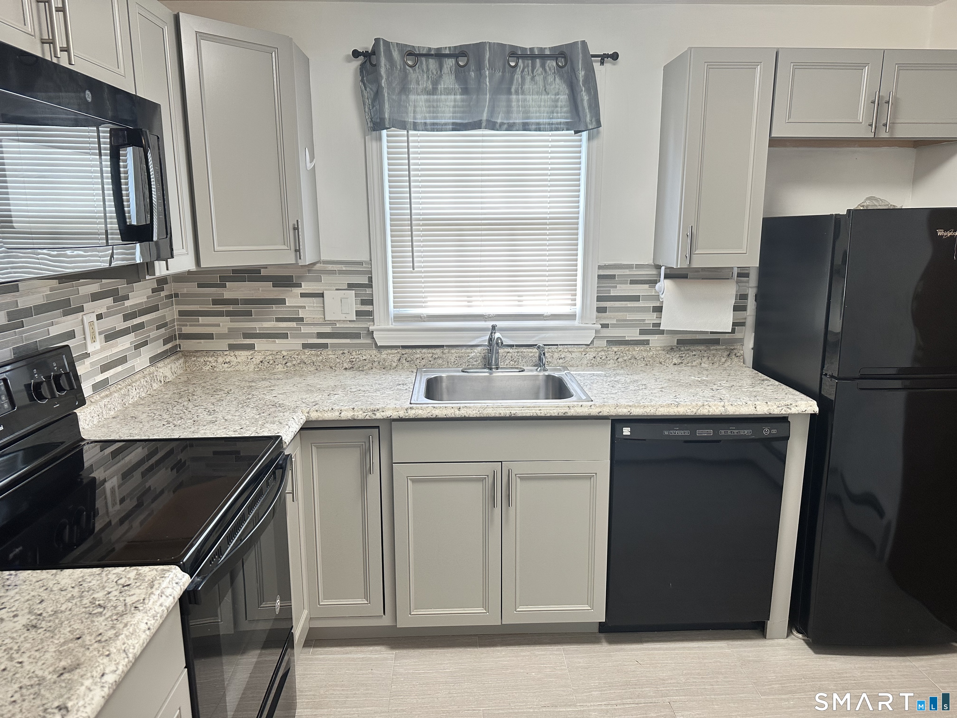 5 Grandview Drive Farmington CT 06032