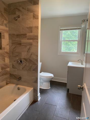 13Unit 9 - 11 Railroad Avenue Beacon Falls CT 06403