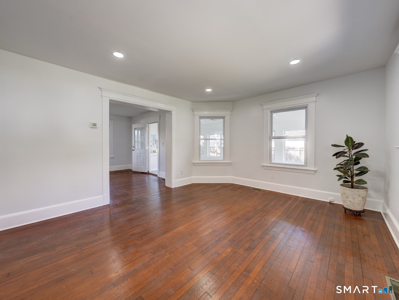 16 Shoreham Road New Haven CT 06512